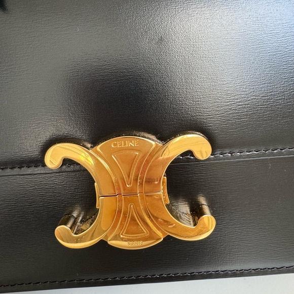 —SOLD—CELINE TEEN TRIOMPHE BAG IN SHINY CALFSKIN BLACK - Picture 5 of 10